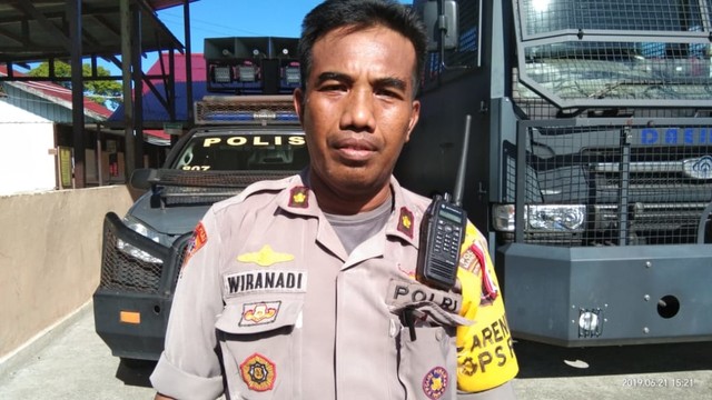Kabag Ops Polres Manokwari, Kompol Wiranadi. Foto: Roli/balleo-kumparan