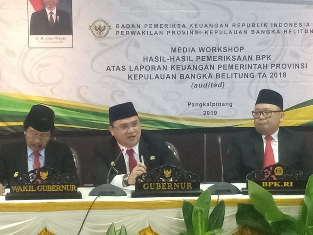Gubernur Bangka Belitung, Erzaldi Rosman bersama Wakil Gubernur dan Kepala BPK-Ri Babel. (Ggp/Babelhits)