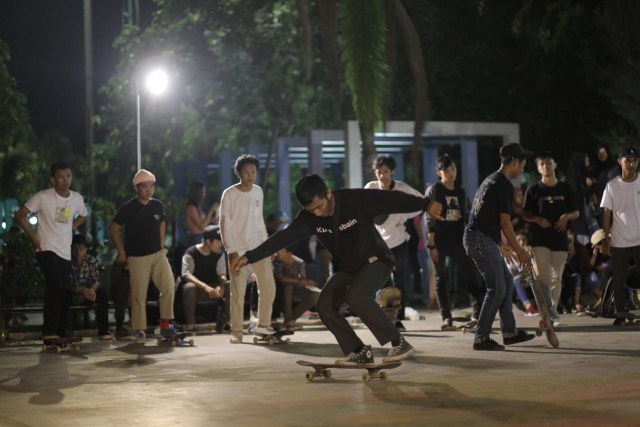 Para skaters di Pontianak merayakan Skateboarding Day, di Taman Untan Skate Park. Foto: Teri