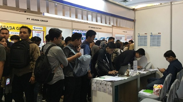 Indonesia Career Expo 2019 di Smesco Exhibition Hall, Gatot Subroto, Jakarta Selatan, Sabtu (22/6). Foto: Elsa Olivia Karina L Toruan/kumparan