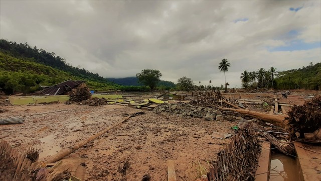 Desa Tapuwatu yang tersapu banjir bandang, Foto: Lukman Budianto/kendarinesia.