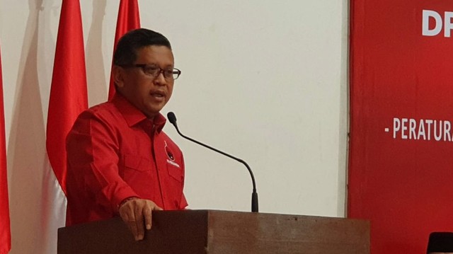 Sekjen PDIP Hasto Kristiyanto dalam Rakerda PDIP Jawa Timur, di Surabaya. Foto: Erandhi Hutomo Saputra/kumparan