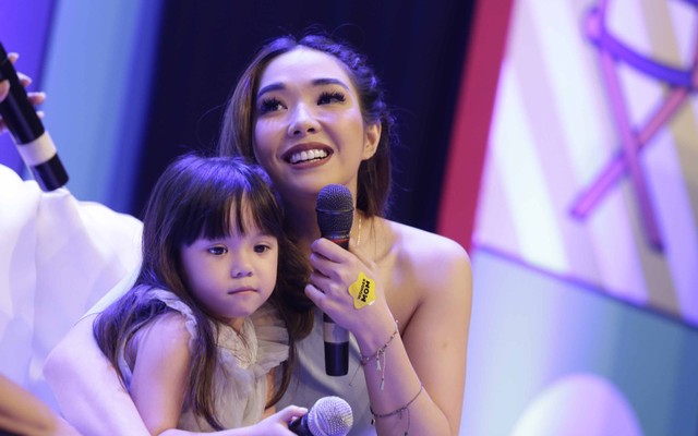 Gisel Mulai Kenalkan Gempi Olahraga Basket, Agar Punya Badan Tinggi (326968)