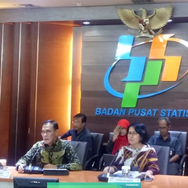 Kepala BPS Suhariyanto saat konfrensi press Neraca Perdagangan Mei 2019. Foto: Nicha Muslimawati/kumparan