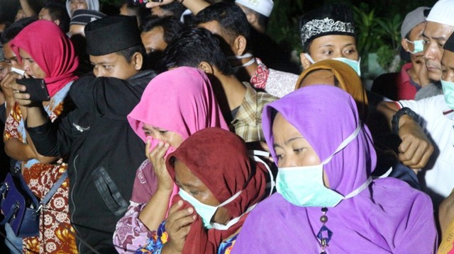 Pemakaman 12 jenazah di Pabrik Korek Api