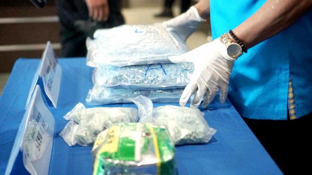 BNN Rilis Penyelundupan 27.000 Ekstasi dan 1kg Shabu