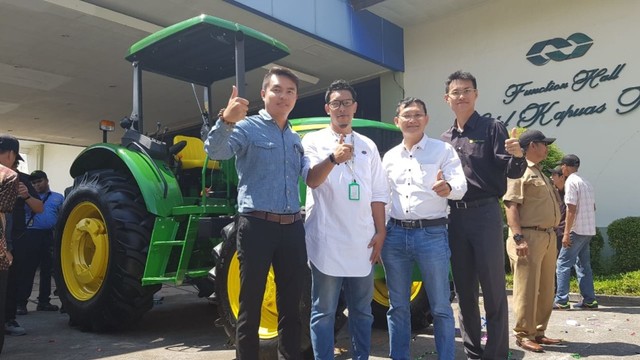 John Deere Luncurkan Traktor 6B Series di Pontianak (40672)
