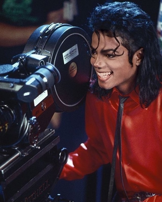 Foto: Mengenang Kisah Hidup Raja Pop Michael Jackson (56820)