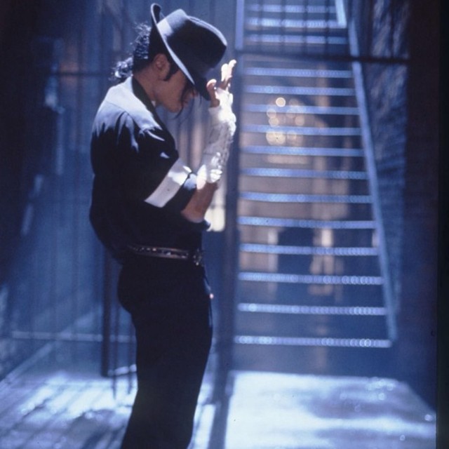 Foto: Mengenang Kisah Hidup Raja Pop Michael Jackson (56836)