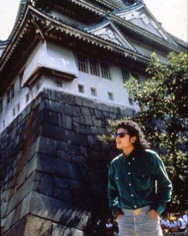 Foto: Mengenang Kisah Hidup Raja Pop Michael Jackson (56834)