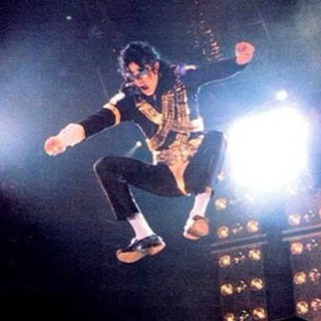 Foto: Mengenang Kisah Hidup Raja Pop Michael Jackson (56837)