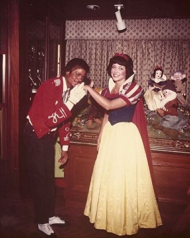 Foto: Mengenang Kisah Hidup Raja Pop Michael Jackson (56829)