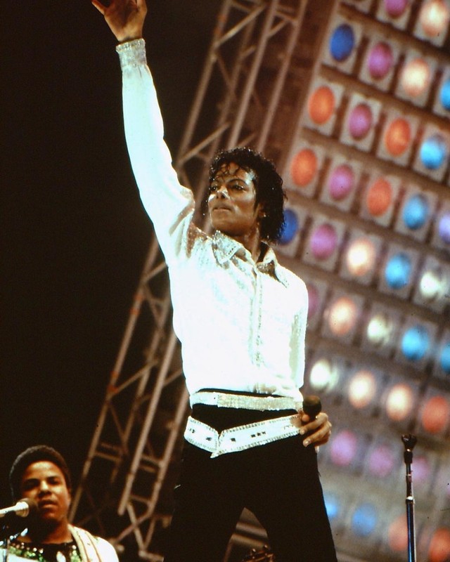 Foto: Mengenang Kisah Hidup Raja Pop Michael Jackson (56825)