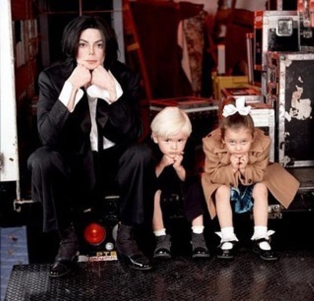 Foto: Mengenang Kisah Hidup Raja Pop Michael Jackson (56826)