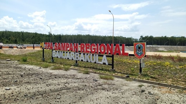 Lokasi Tempat Pengolahan Akhir Sampah Regional Banjarbakula di Kecamatan Cempaka, Kota Banjarbaru. Operasionalnya masih terantuk protes warga dan ketiadaan alat berat. Foto: Zahidi/banjarhits.id