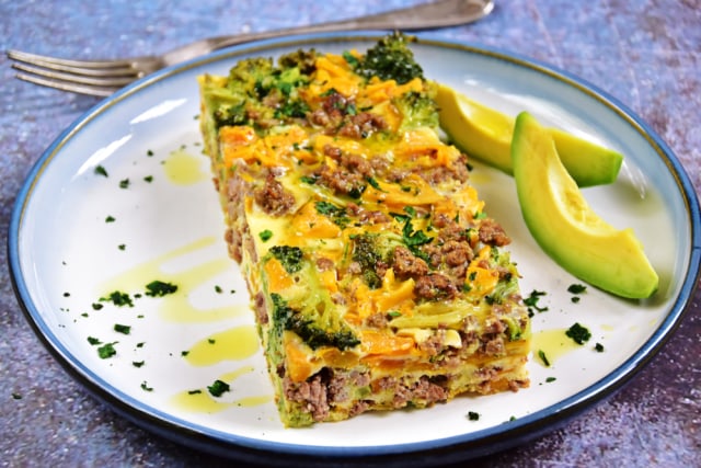 Menu sarapan omelet brokoli Foto: Shutterstock