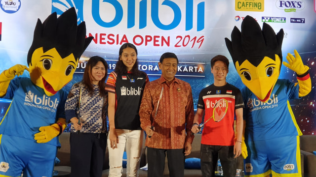 Susy Susanti, Gloria Emanuelle Widjaja, Ketum PBSI Wiranto, dan Kevin Sanjaya Sukamuljo menghadiri konferensi pers Blibli Indonesia Open 2019 di Jakarta, Rabu (26/6). Foto: Karina N. Shabrina/kumparan