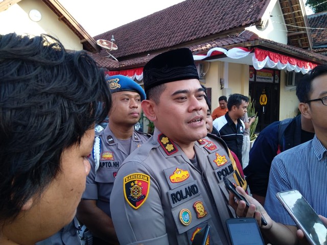 Kapolres Cirebon AKBP Roland Ronaldy. (Juan)