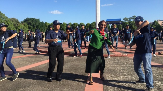 Menteri Kelautan dan Perikanan Susi Pudjiastuti di UGM