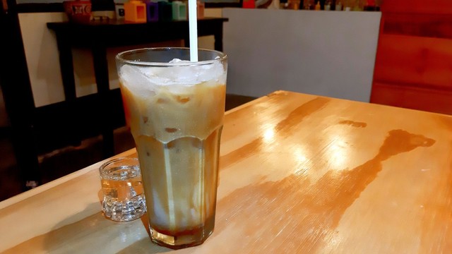 PhotoEditor_20190604_155057198.jpg
