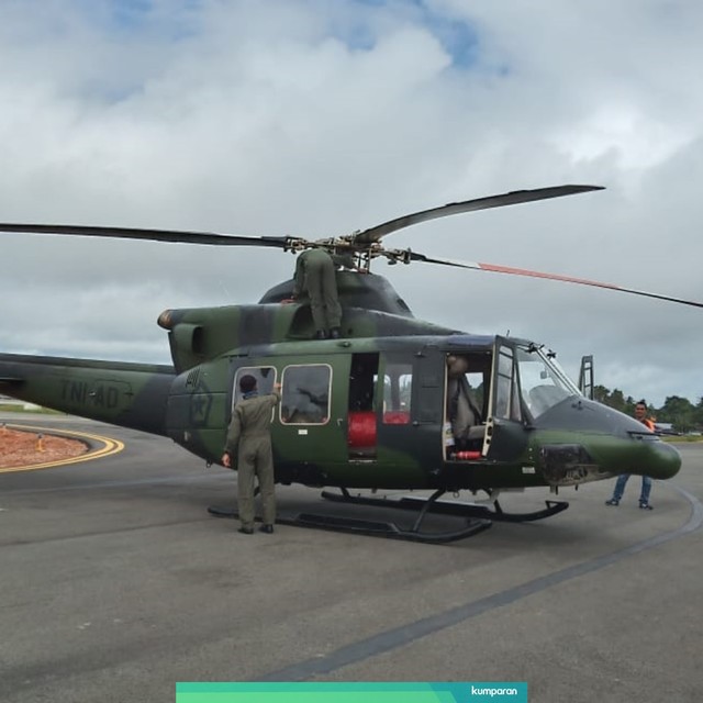 Pesawat yang dikerahkan untuk membantu upaya pencarian pesawat Helly MI-17 milik Penerbad TNI AD. Foto: dok. Pendam Cendrawasih