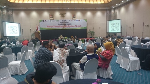 Halal Bi Halal yang diikuti anggota Perhimpunan Advokat Indonesia (Peradi) Kota Solo di Sahid Jaya Hotel, Jumat (28/6) malam. (Agung Santoso)