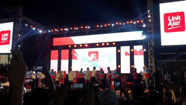 Grand Launching Fintech BUMN LinkAja oleh Menteri BUMN Rini Soemarno di GBK