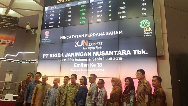 PT Krida Jaringan Nusantara Tbk (KJEN) resmi mencatatkan saham perdana di Bursa Efek Indonesia (BEI). Foto: Selfy Sandra Momongan/kumparan