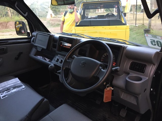 Interior new Suzuki Carry