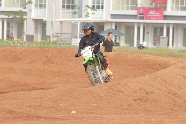 otomotif, test ride, Kawasaki, KLX 230, sepeda motor,
