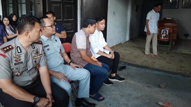 Gibran Rakabuming Raka, Mantan Supir Jokowi