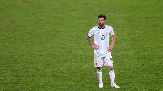 Pemian Argentina Lionel Messi pada pertandingan semifinal Copa America 2019 di Estadio Belo Horizonte, Brasil. Foto: REUTERS/Pilar Olivares