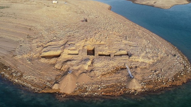 Reruntuhan istana peninggalan Kerajaan Mittani. Foto: (University of Tübingen, eScience Center, and Kurdistan Archaeology Organisation).