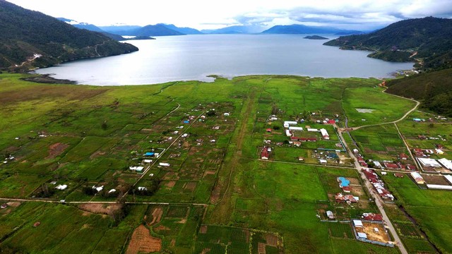 Foto aerial Kampung Obano di Distrik Paniai Barat, Papua, Kamis (29/11/2018). Foto: ANTARA FOTO/Akbar Nugroho Gumay