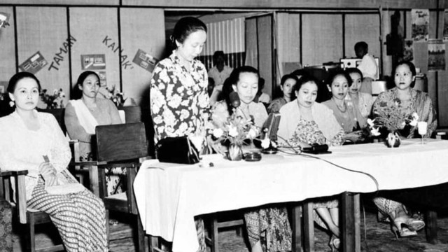 Lipsus Historia: Poligami Tempo Dulu, Maria Ulfah Santoso