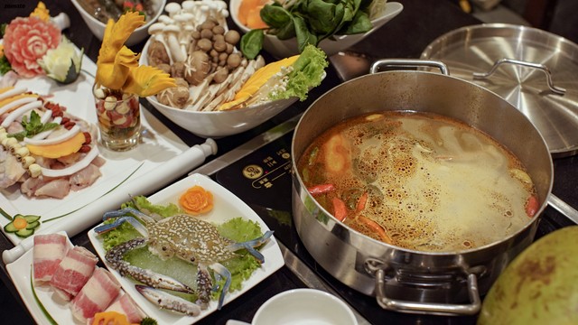 Tom Yam Soup.jpg
