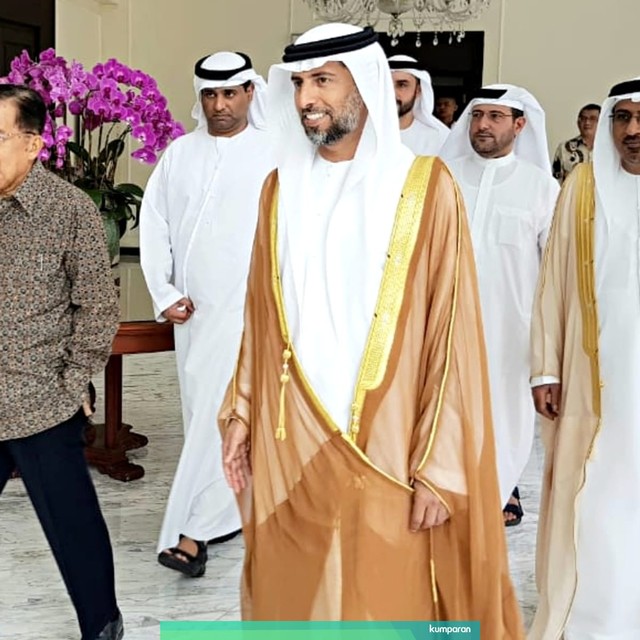 Wapres Jusuf Kalla saat terima Menteri Energi dan Perindustrian Uni Emirat Arab di Kantor Wakil Presiden Indonesia, Jum'at (5/7). Foto: Kevin S Kurnianto/kumparan