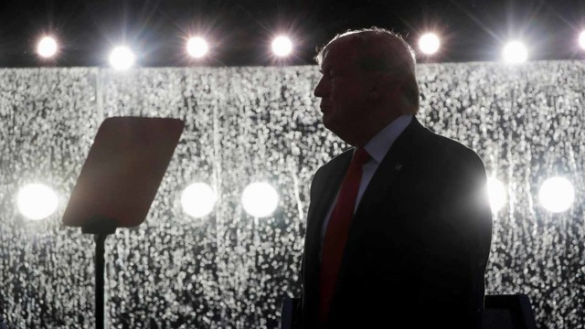 Donald Trump Disebut Bocorkan Satelit Rahasia Milik AS Lewat Twitter (7857)