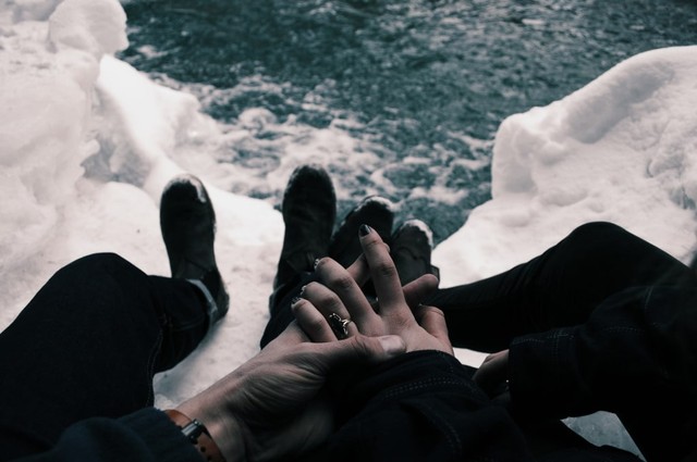Meski Tak Romantis, 4 Zodiak Ini Paling Tulus Mencintai Pasangan (499057)