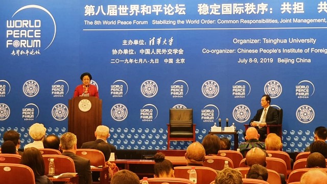 Presiden ke-5 RI Megawati Soekarnoputri di Forum Perdamaian Dunia (World Peace Forum) ke-8 yang diselenggarakan Tsinghua University di Beijing, Senin (8/7/2019). Foto: Dok. PDIP