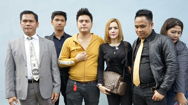 Artis Barbie Kumalasari dan Galih Ginandjar