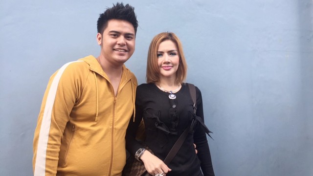 Galih Ginanja dan Barbie Kumalasari