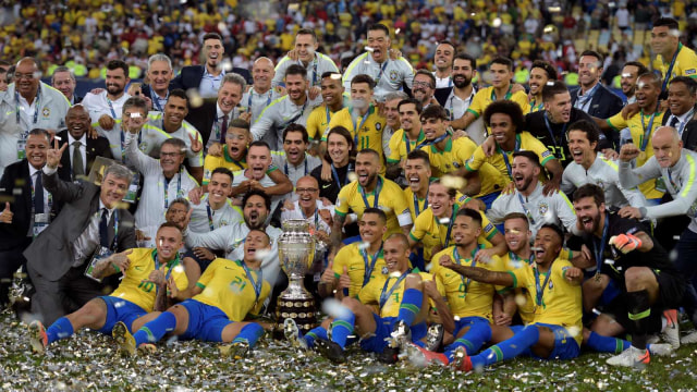 Perayaan kemenangan timnas Brasil usal laga final Copa Amerika, Brasil vs Peru. Foto: AFP