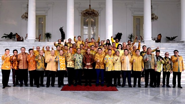 Mekeng: Mempercepat Munas Golkar Itu Namanya Kudeta (22528)