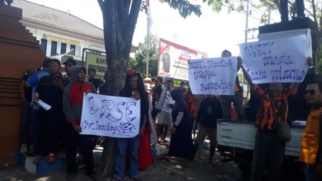 Bantuan KUBE di Probolinggo Ada Pemotongan, Warga Wadul Kejaksaan