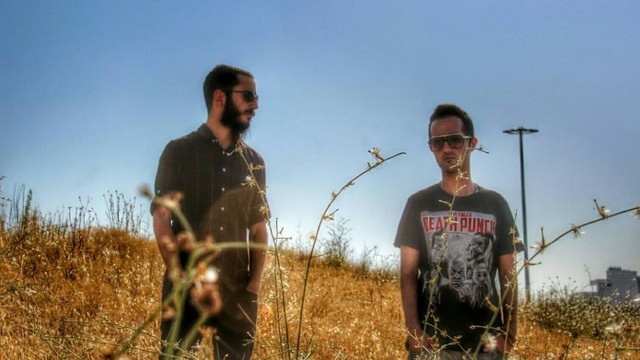 Band metal asal Iran, Confess