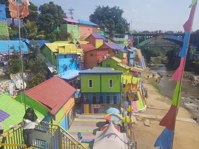 Kondisi kampung warna-warni di Kota Malang pada Rabu pagi (10/7).