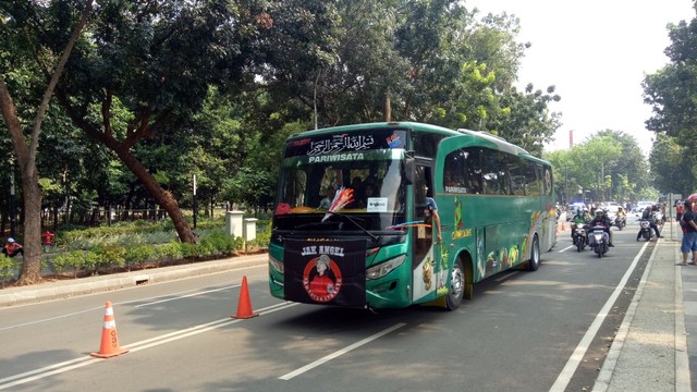 Para Jakmania di Stadion Utama Gelora Bung Karno.