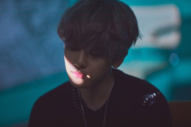 baek solo.jpg