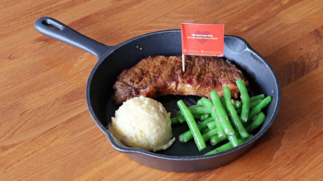 5 Fakta Daging Sirloin Yang Populer Untuk Steak Kumparan Com